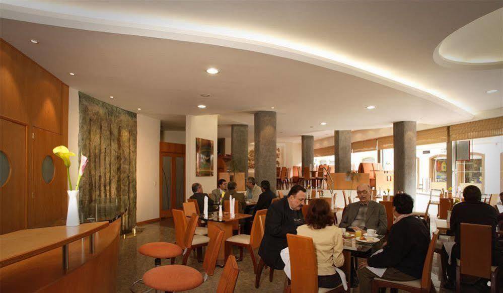 El Dorado Hotel Cuenca Exterior photo